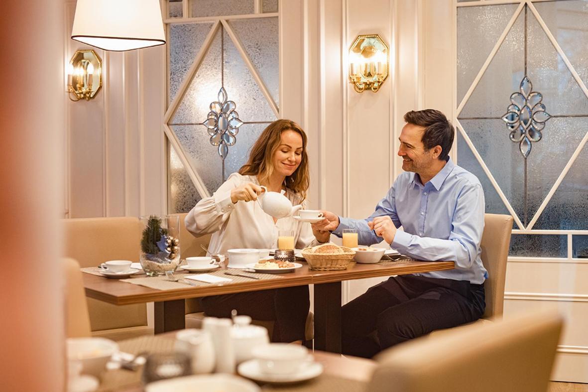 Hotel Frisia Леер Экстерьер фото
