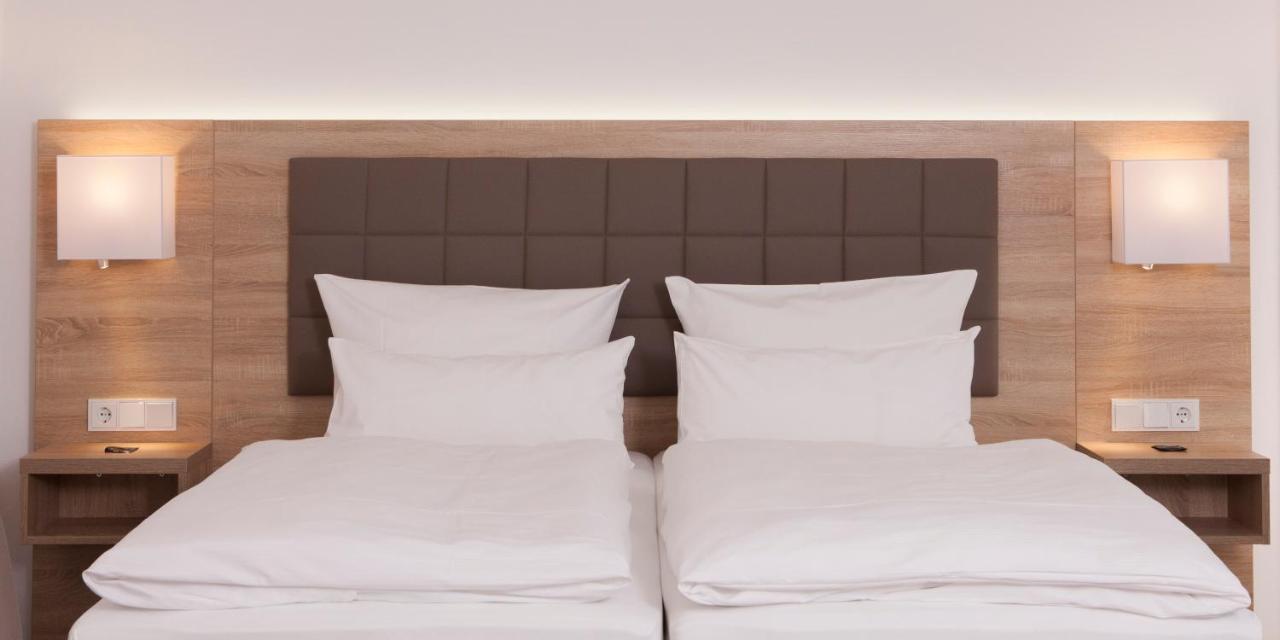Hotel Frisia Леер Экстерьер фото